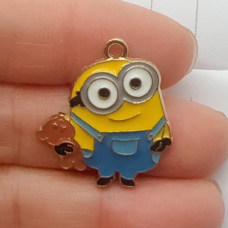 Pendentif en alliage à motif d - Event Party avis et prix