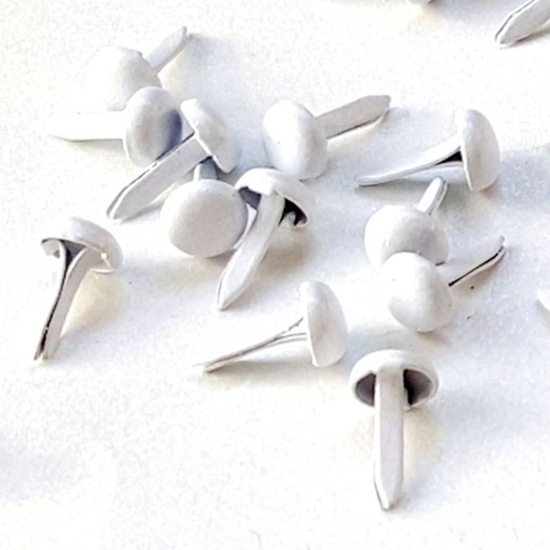 Brads en métal blanc pour scra - Papercraft Supply Invitation avis et prix